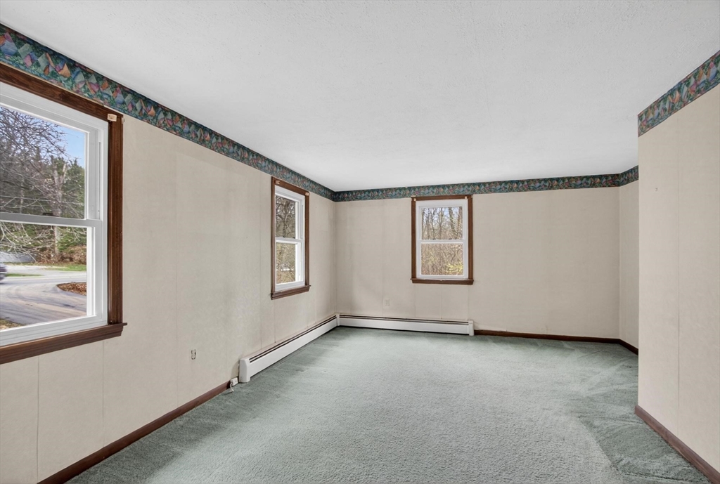 73 Nashua Road