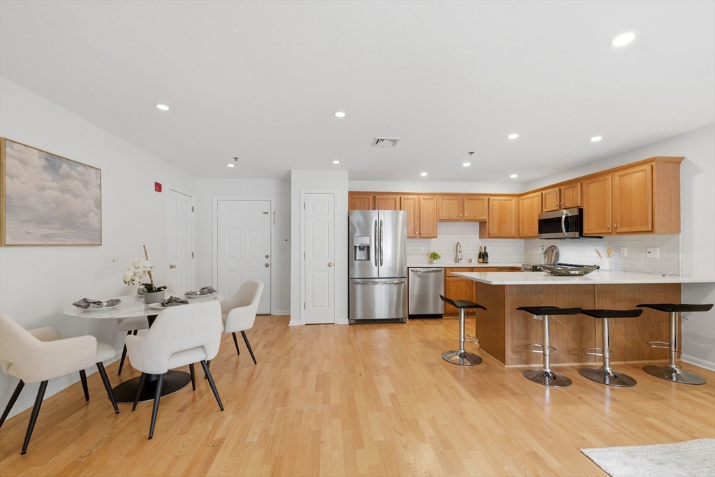 1 Eagle Dr # 1