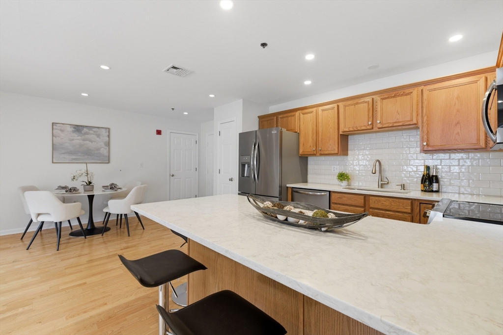 1 Eagle Dr # 1