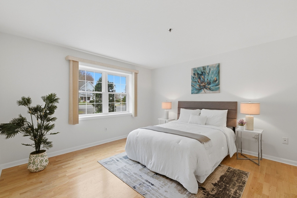 1 Eagle Dr # 1
