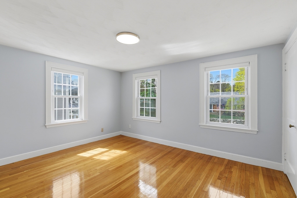 991-993 Massachusetts Ave