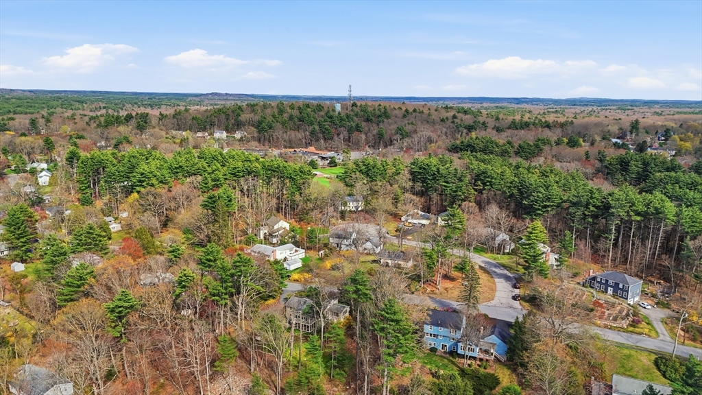 27 Tuttle Dr