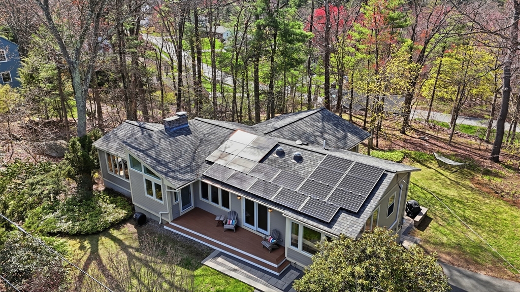 27 Tuttle Dr