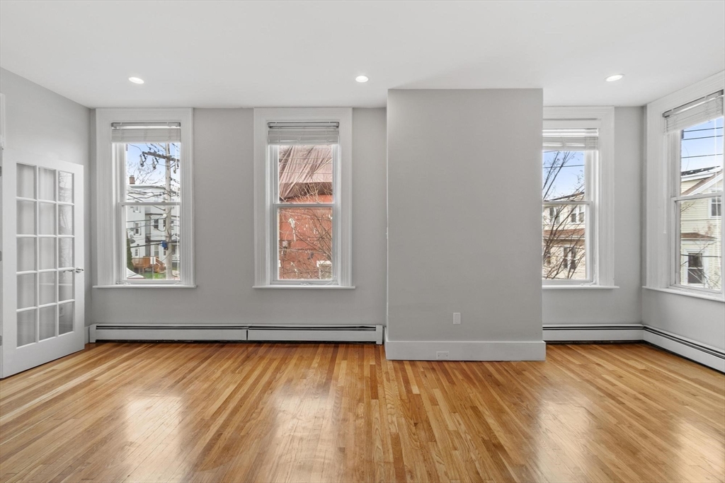 126 Washington Ave # 2