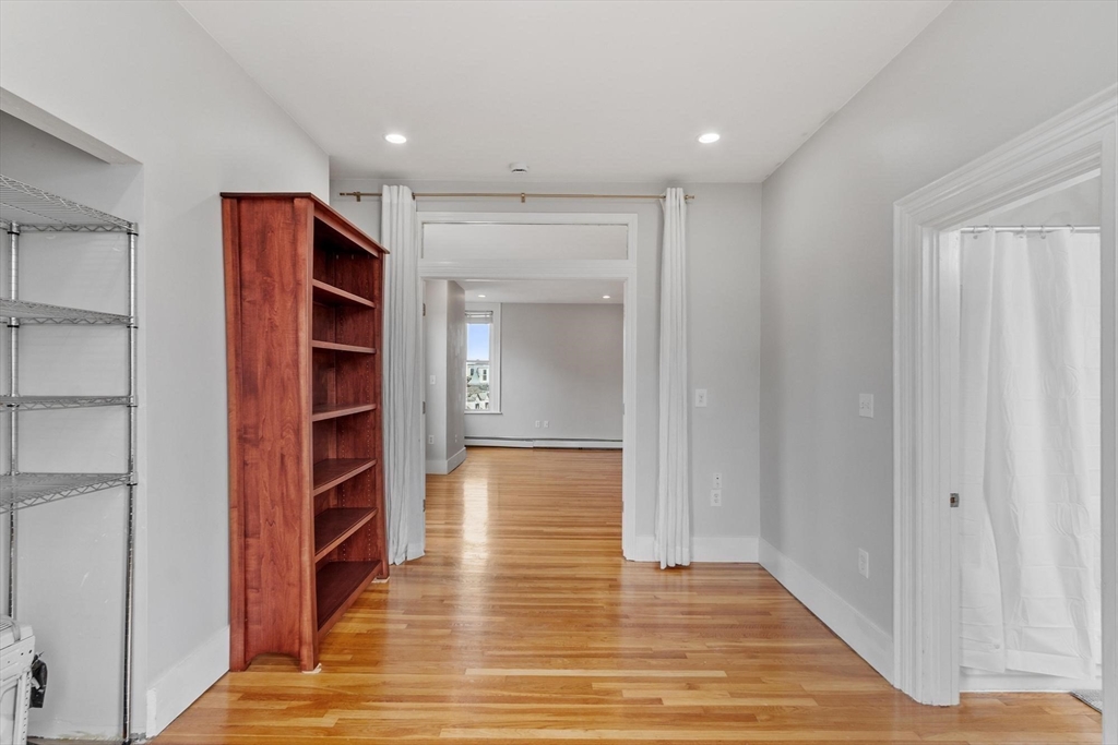 126 Washington Ave # 2