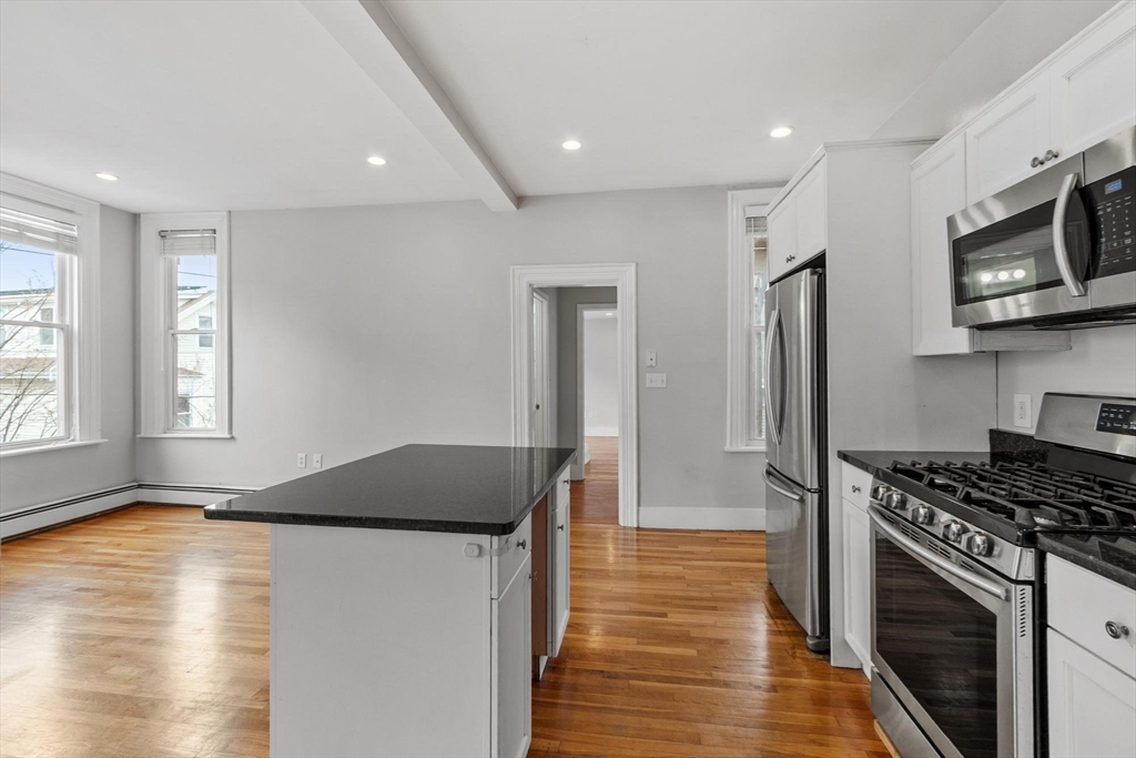 126 Washington Ave # 2