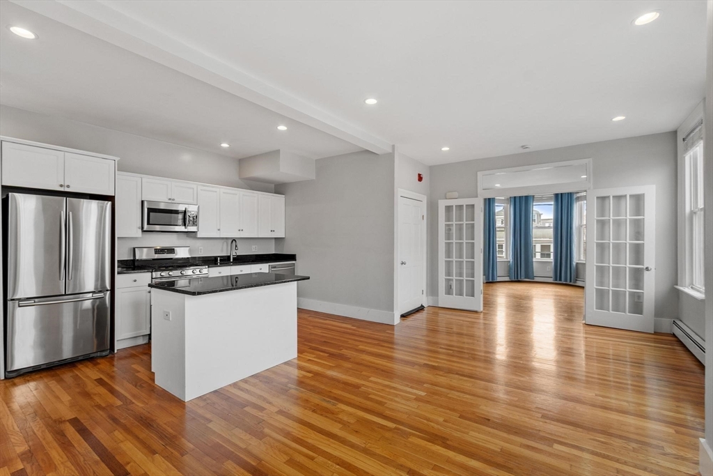 126 Washington Ave # 2