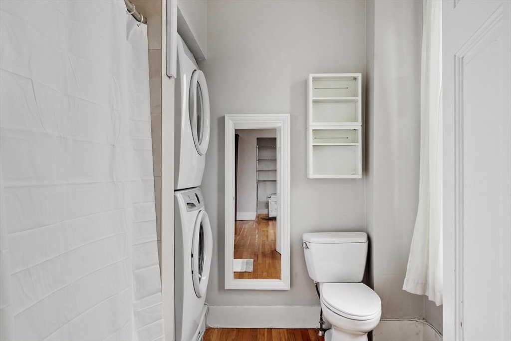 126 Washington Ave # 2