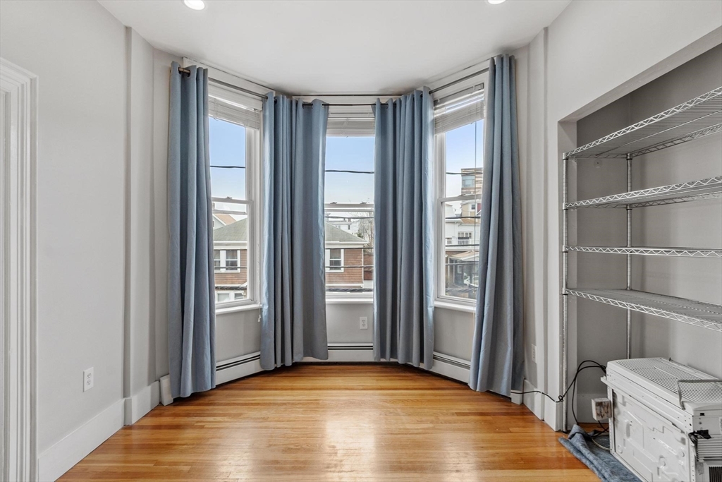 126 Washington Ave # 2
