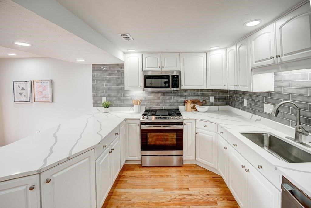 425 Great Elm Way # 425