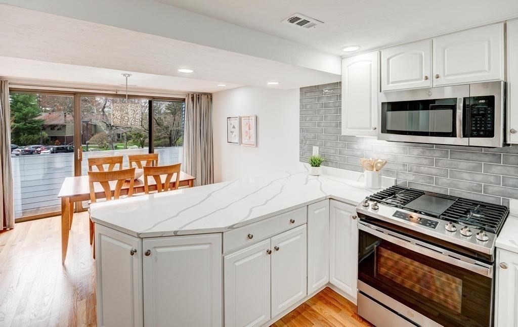 425 Great Elm Way # 425