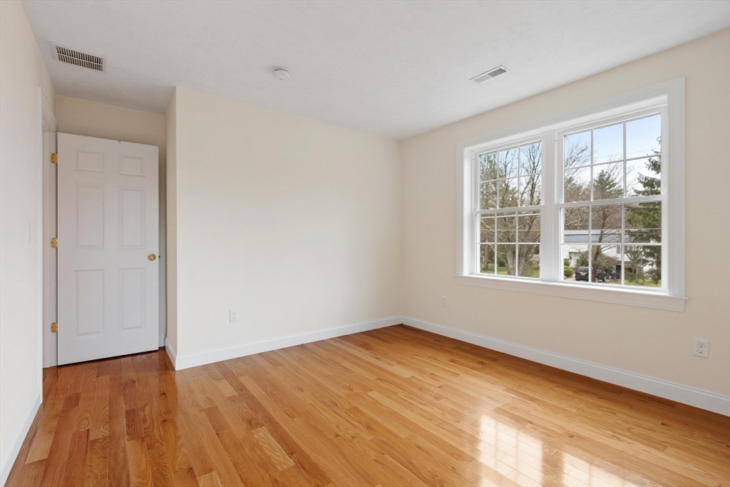4 Henley Rd