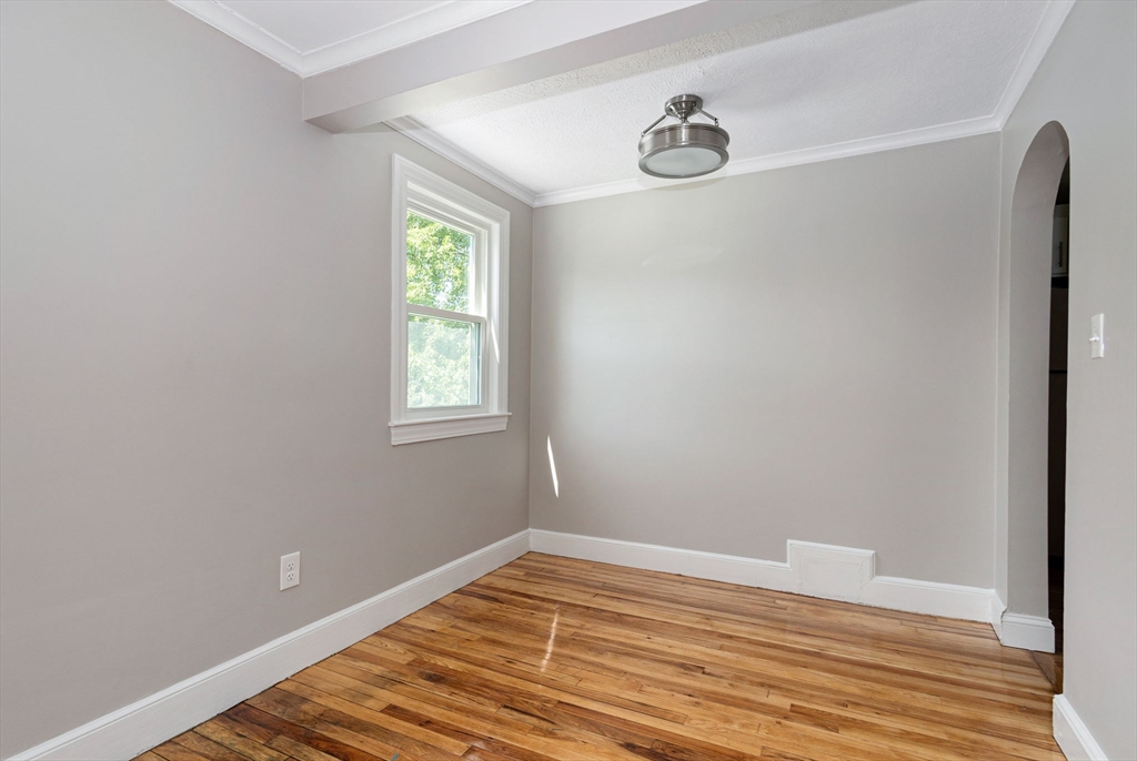 25 Paragon Rd # 1