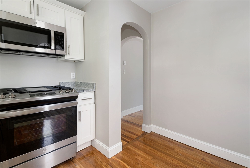 25 Paragon Rd # 1