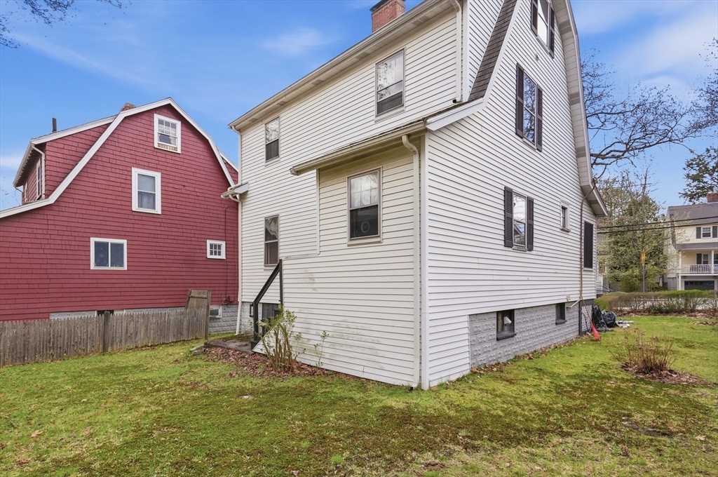 541 Summer Street