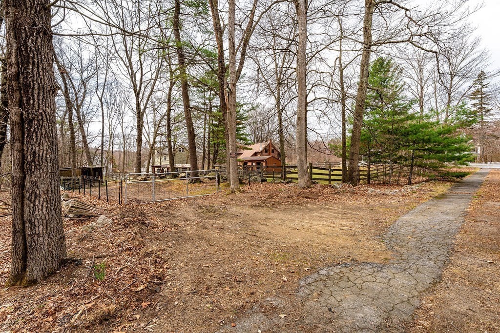 975 Liberty Square Rd