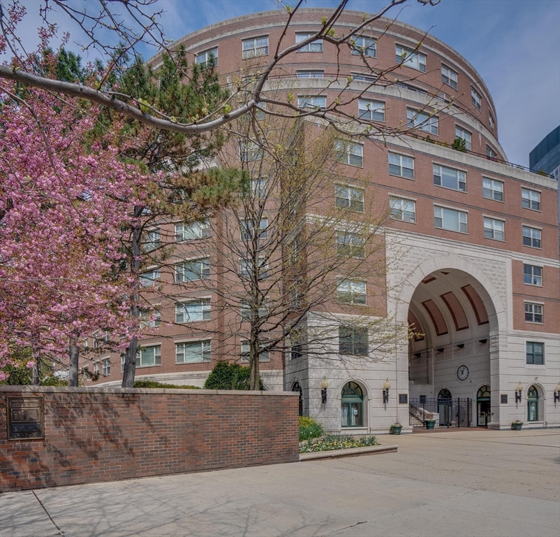 150 Staniford Street Unit: PH9