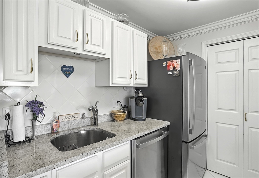 150 Staniford Street Unit: PH9