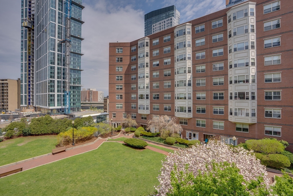 150 Staniford Street Unit: PH9