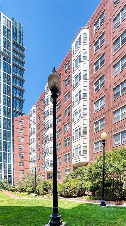 150 Staniford Street Unit: PH9