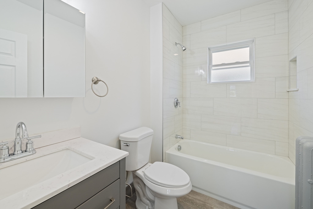 216 Broadway # 2