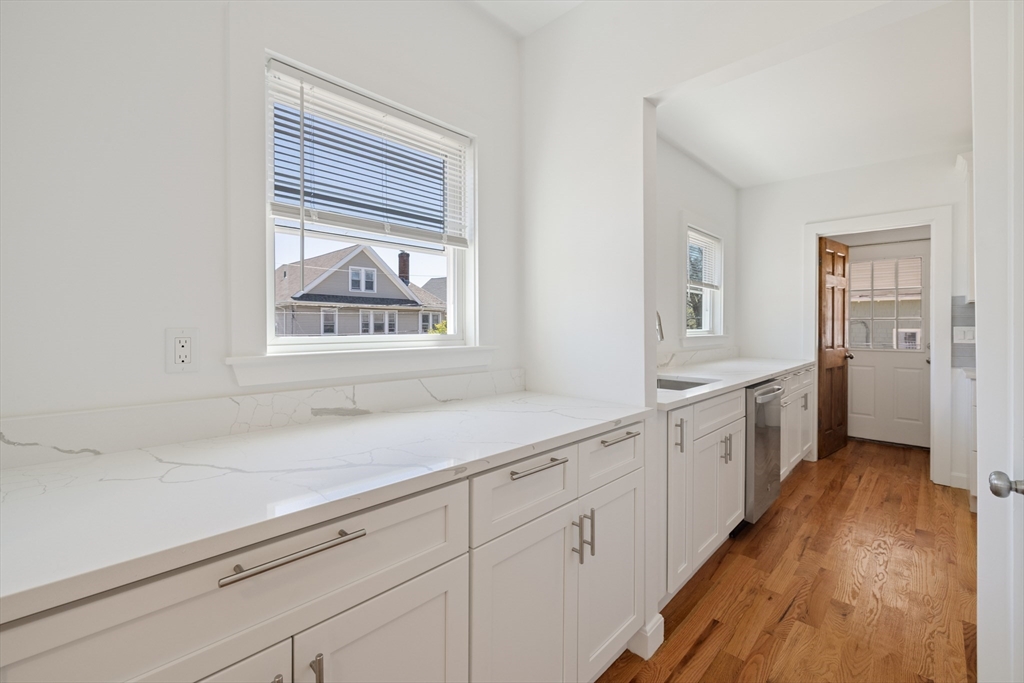 216 Broadway # 2