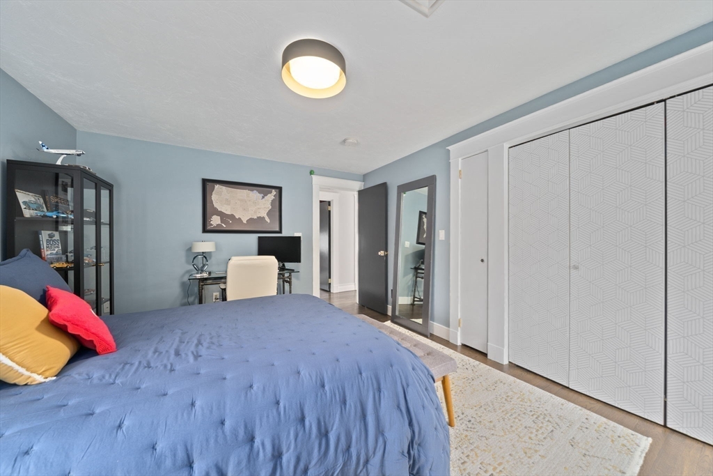 13 Woodvale Ave