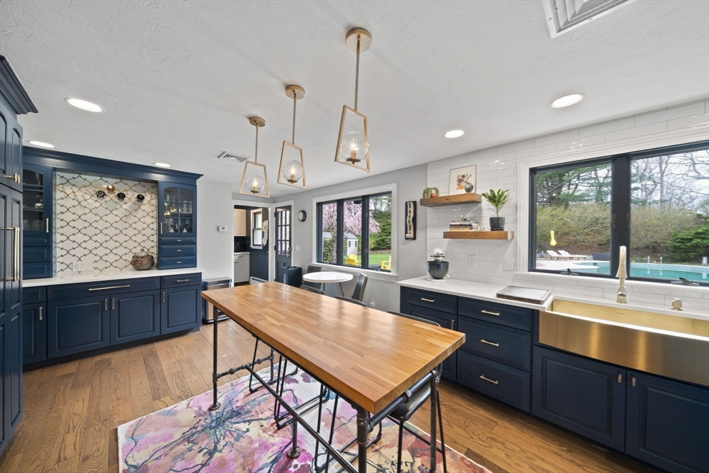 13 Woodvale Ave