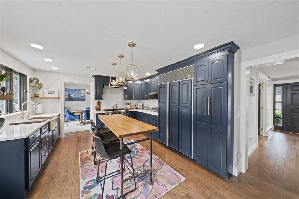 13 Woodvale Ave