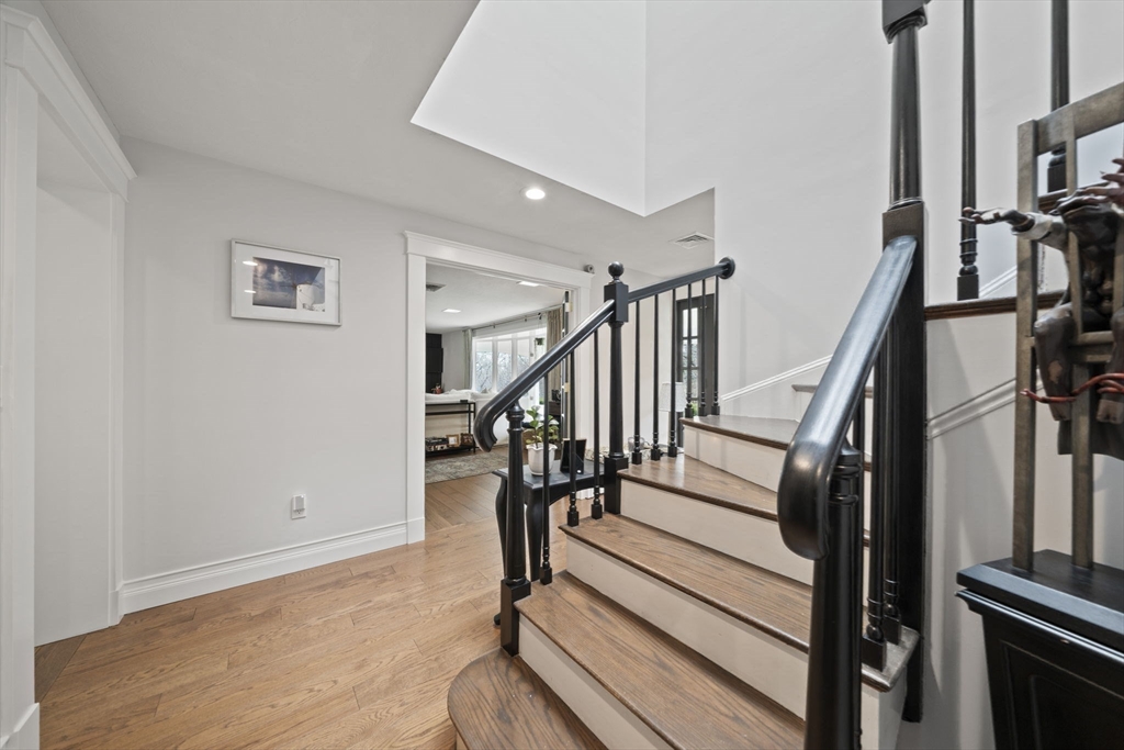 13 Woodvale Ave