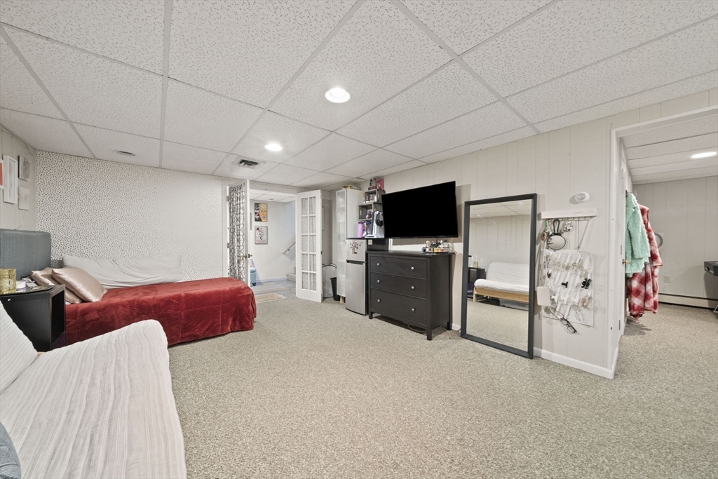 13 Woodvale Ave