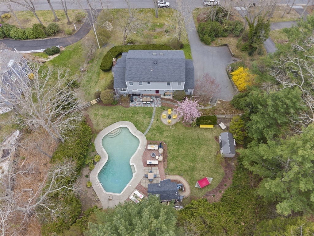13 Woodvale Ave