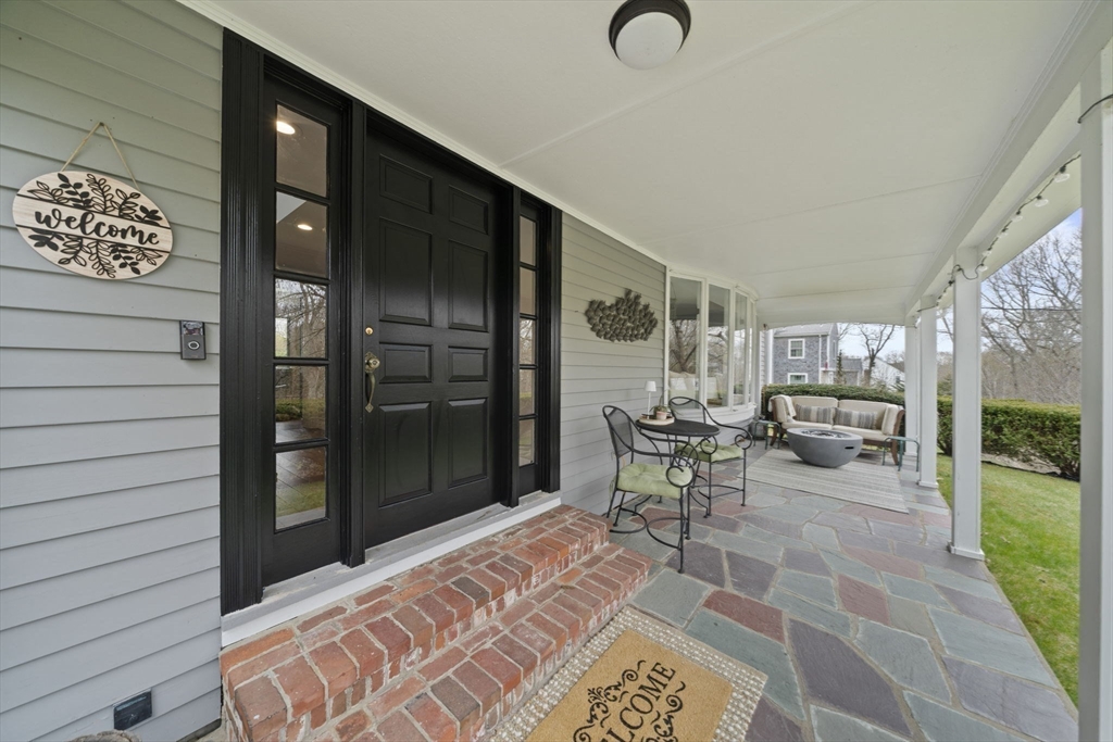 13 Woodvale Ave