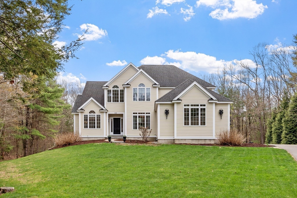 228 Devonshire Way