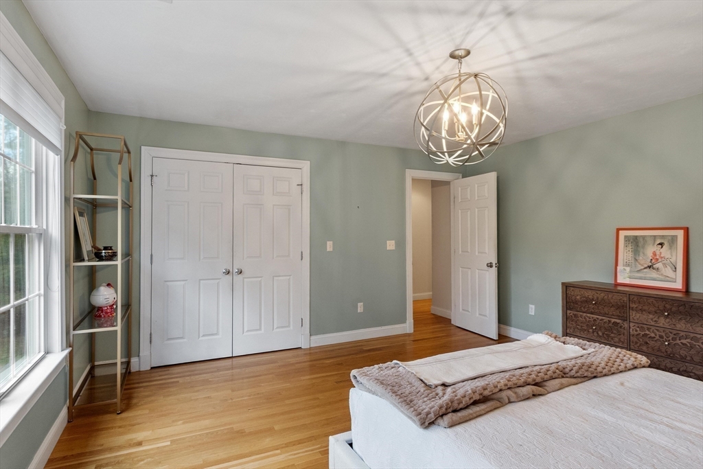 228 Devonshire Way