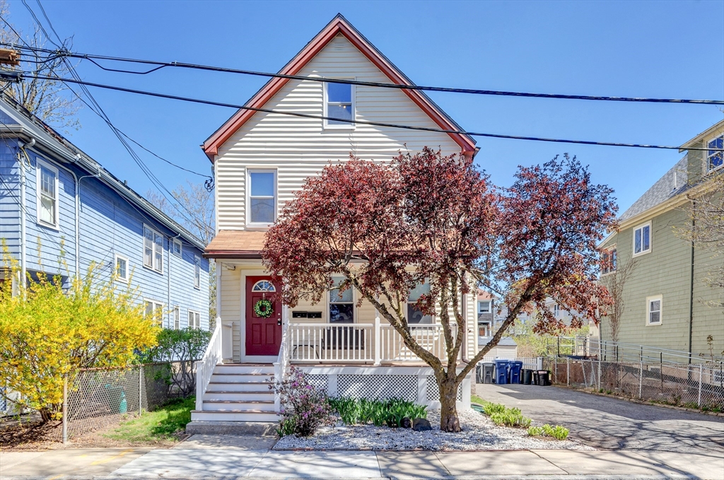 13 - 15 Foch Street