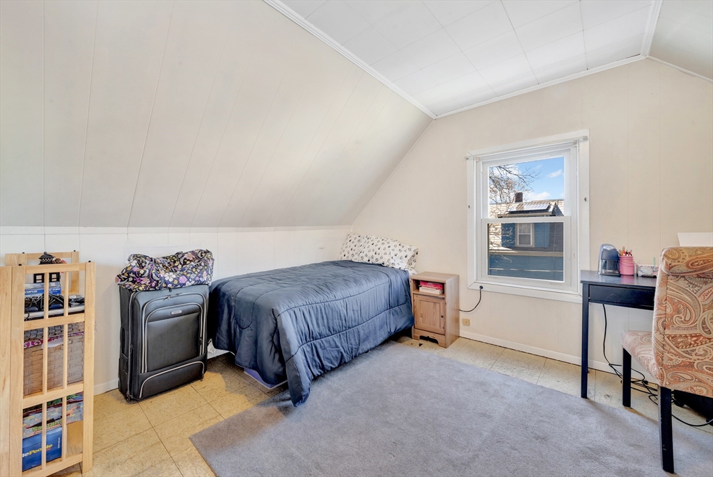 13 - 15 Foch Street