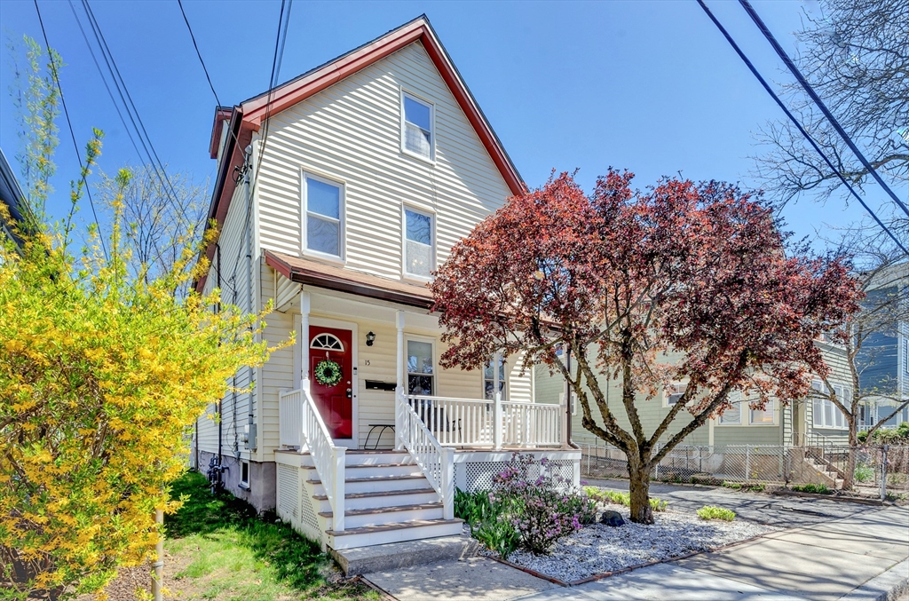 13 - 15 Foch Street