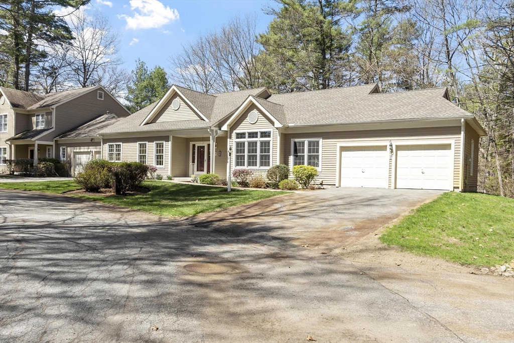 15 Pheasant Ln # 15