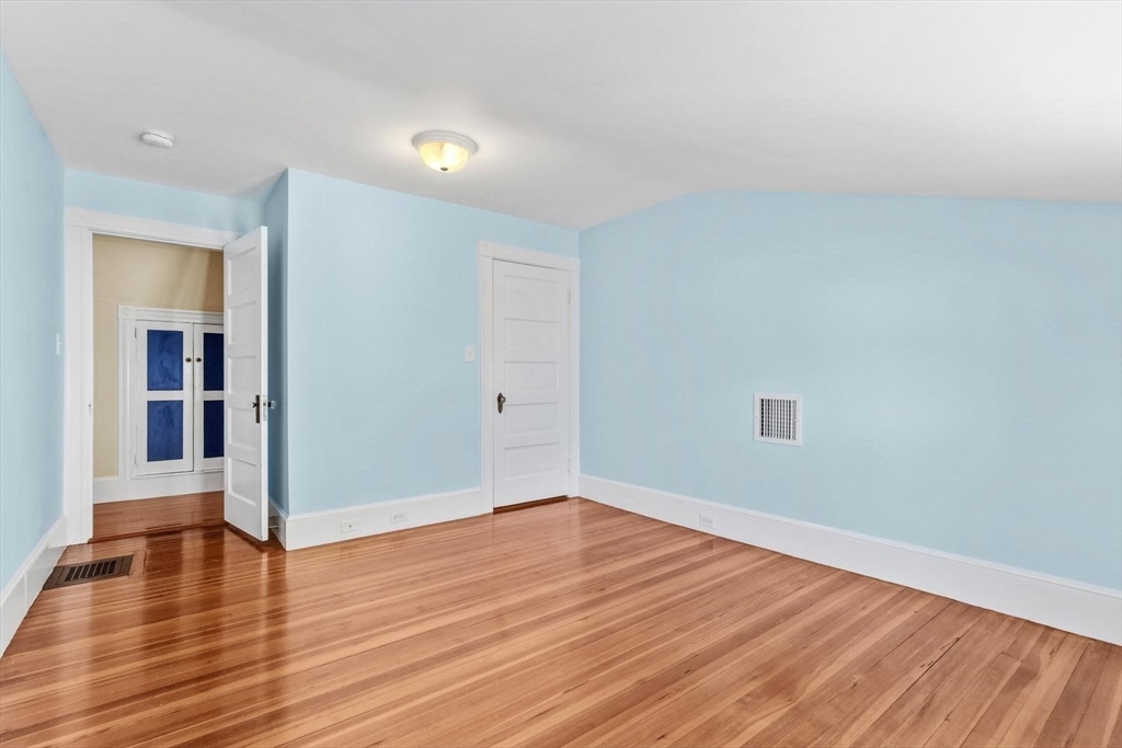 9 Governors Avenue # 2