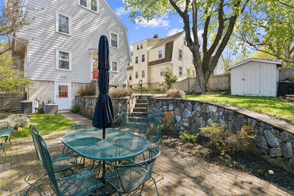 9 Governors Avenue # 2
