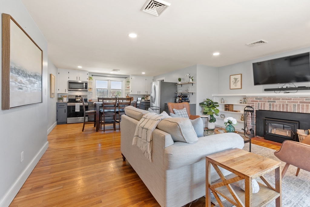 319 Chase Road