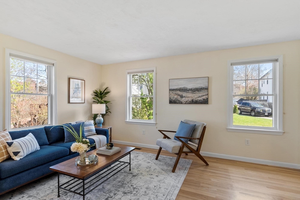 5 Westside Dr