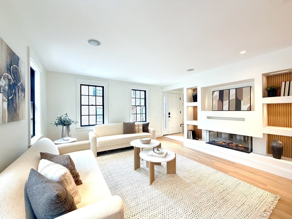 11 Mt Auburn St # A