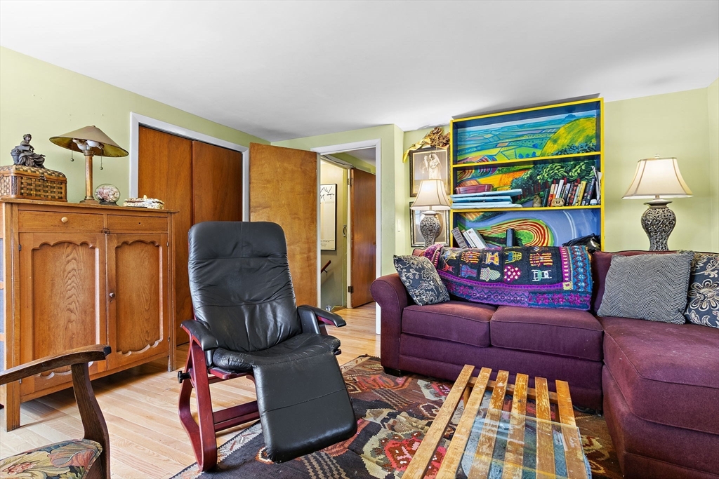 39 Hadley Rd