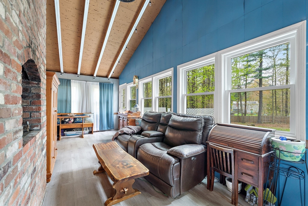 36 Peabody Dr