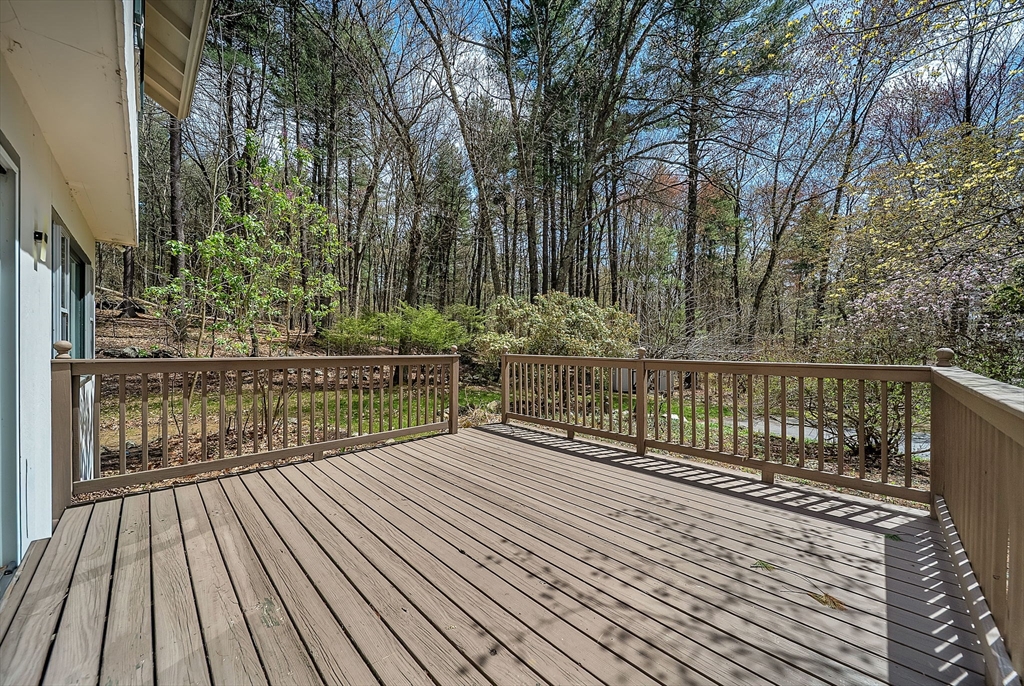 103 Newtown Rd