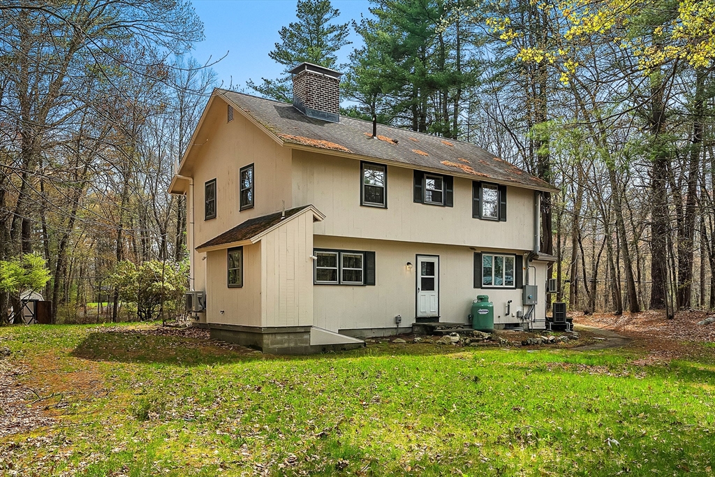 103 Newtown Rd
