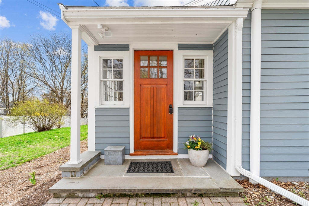 11 Norman Ave
