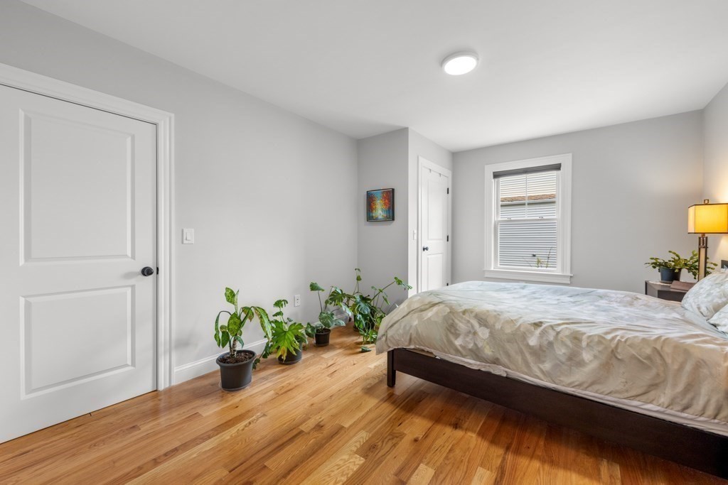30 Gloucester St # 30